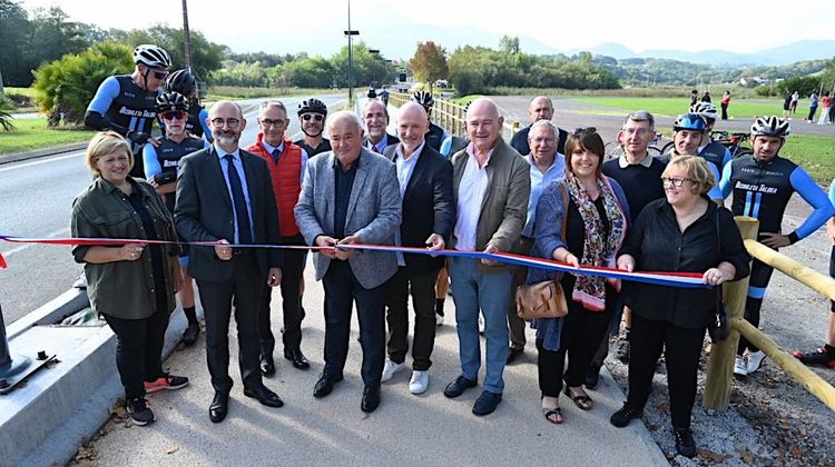 VÉLOROUTE – Jusqu’à la Rhune, en toute beauté et sécurité